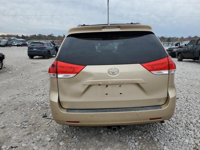 2011 Toyota Sienna XLE