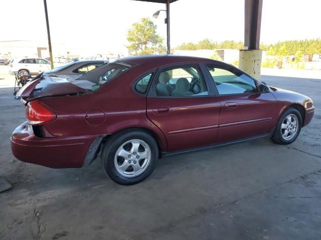 2005 Ford Taurus SE