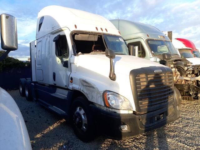 2016 Freightliner Cascadia 125