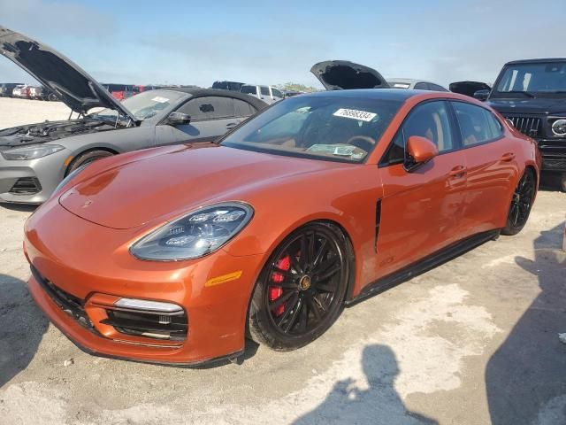 2022 Porsche Panamera GTS