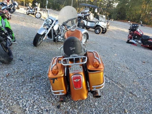 2004 Victory Touring