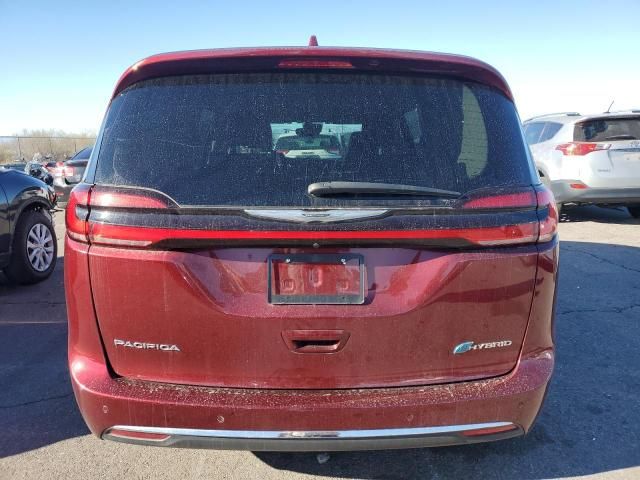 2022 Chrysler Pacifica Hybrid Touring L