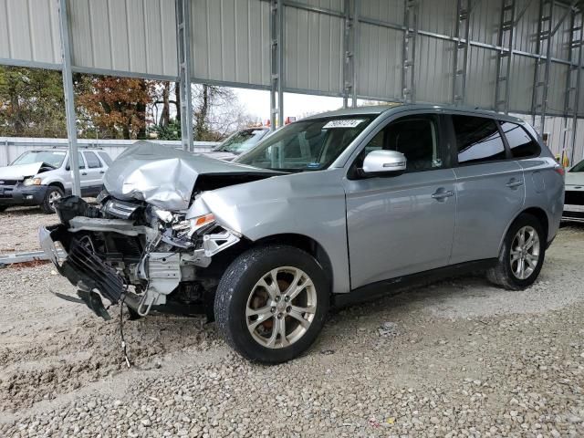 2014 Mitsubishi Outlander SE