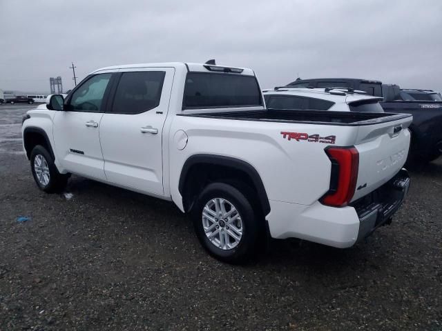 2024 Toyota Tundra Crewmax SR