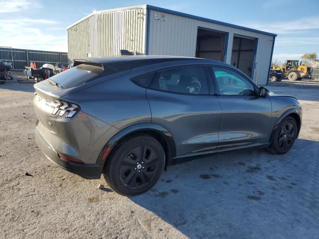 2023 Ford Mustang MACH-E California Route 1