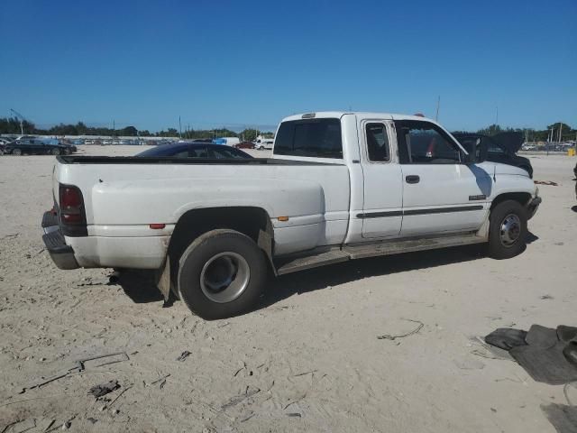 2000 Dodge RAM 3500