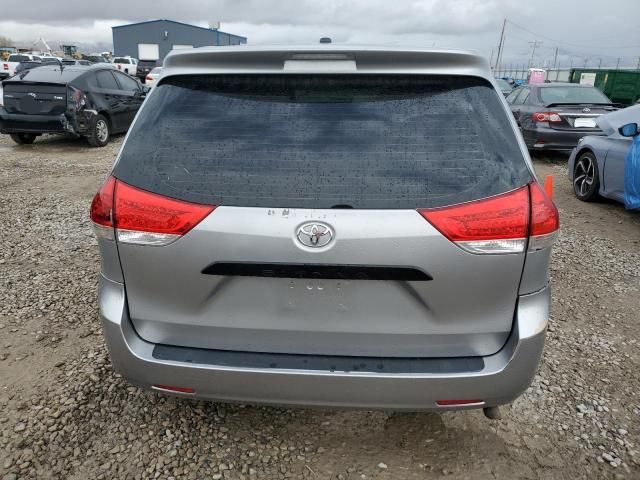 2014 Toyota Sienna