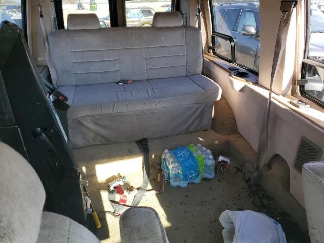 2002 Ford Econoline E250 Van