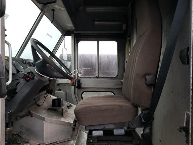 2009 Freightliner Chassis M Line WALK-IN Van