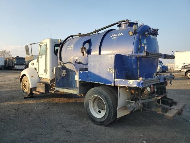 2008 Peterbilt 330