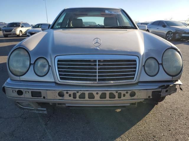 1999 Mercedes-Benz E 320