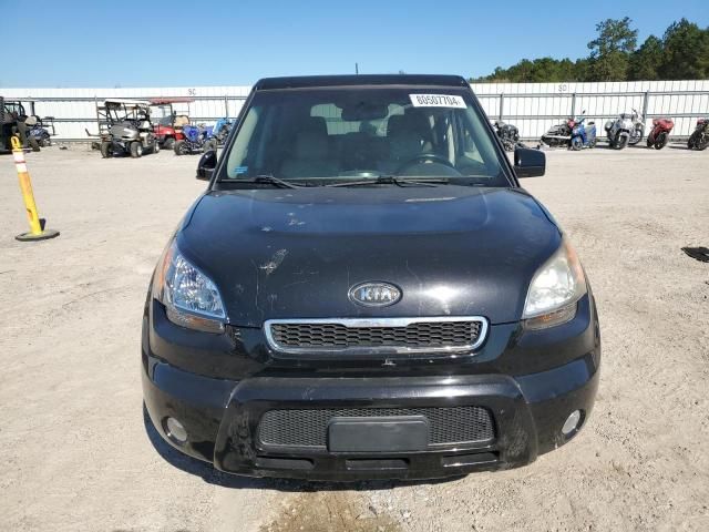 2011 KIA Soul +