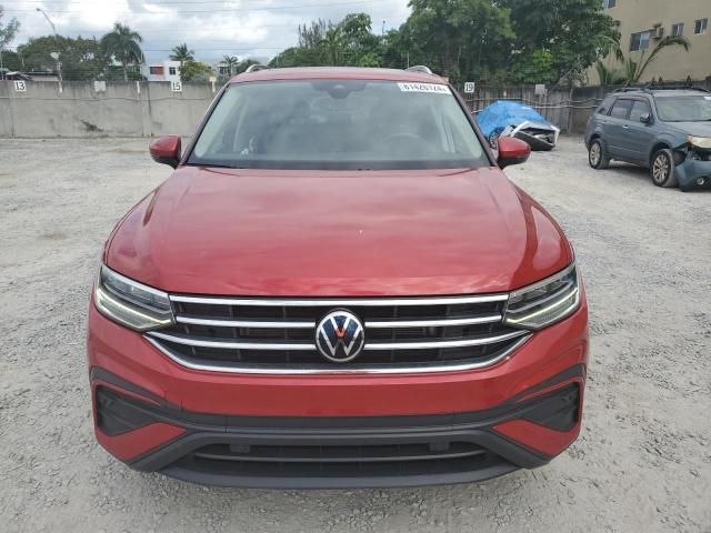 2022 Volkswagen Tiguan SE