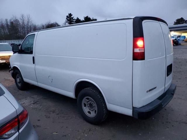 2017 Chevrolet Express G2500