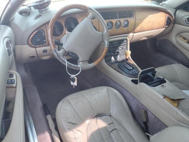 2000 Jaguar XK8