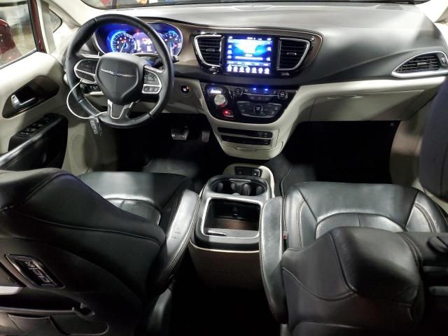 2017 Chrysler Pacifica Touring L Plus