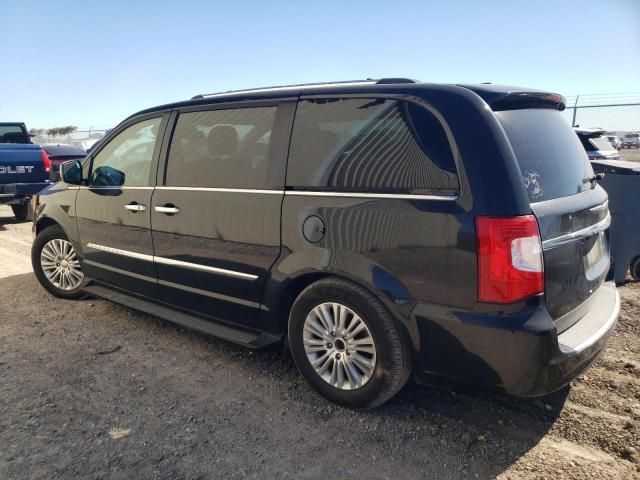 2012 Chrysler Town & Country Limited