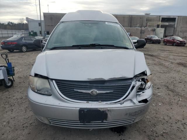 2004 Chrysler Town & Country Touring