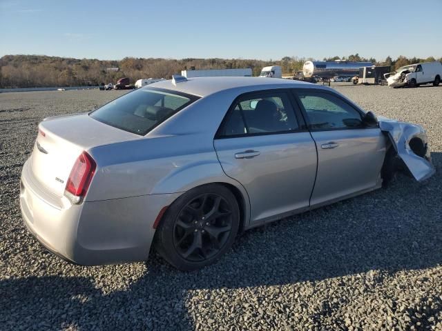 2020 Chrysler 300 Touring