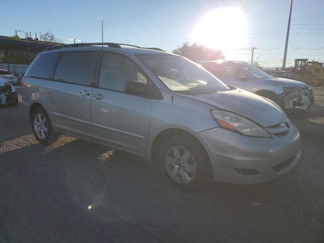 2006 Toyota Sienna CE