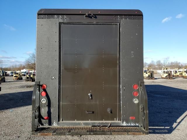 2009 Freightliner Chassis M Line WALK-IN Van