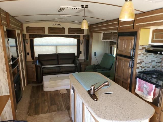 2017 Keystone Laredo