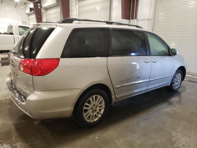 2008 Toyota Sienna XLE