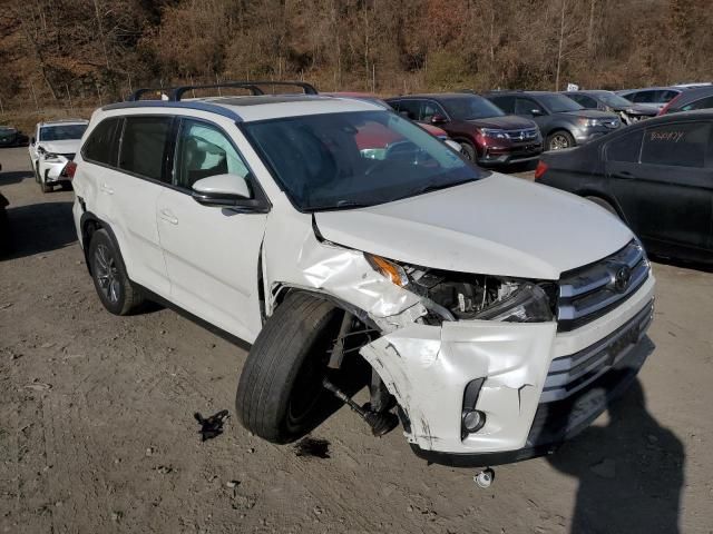 2019 Toyota Highlander SE