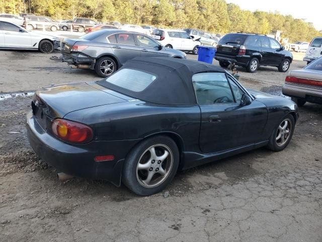 2000 Mazda MX-5 Miata Base