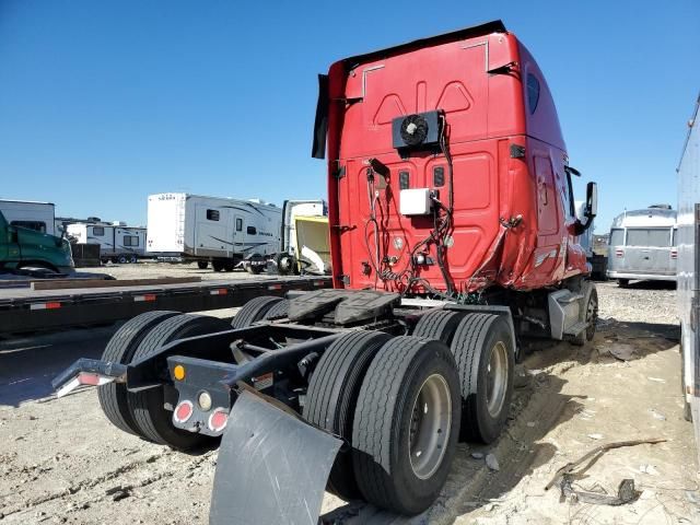 2016 Freightliner Cascadia 125