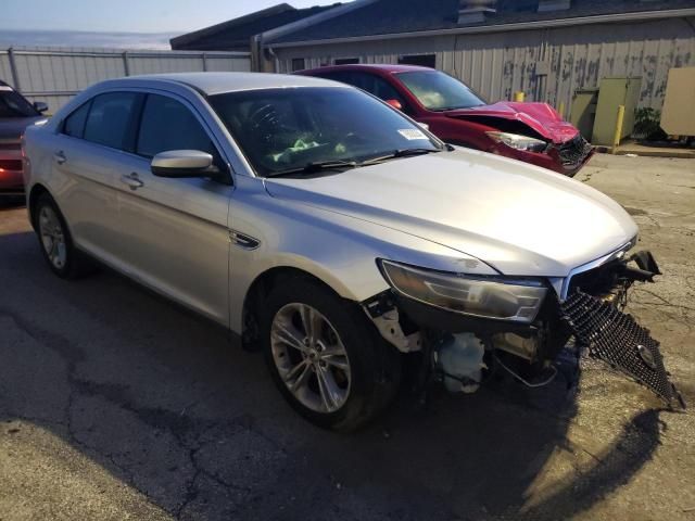 2014 Ford Taurus SEL