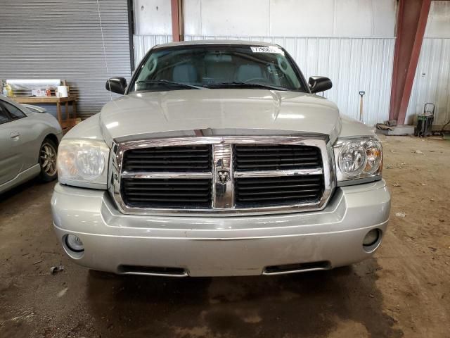 2007 Dodge Dakota Quad SLT