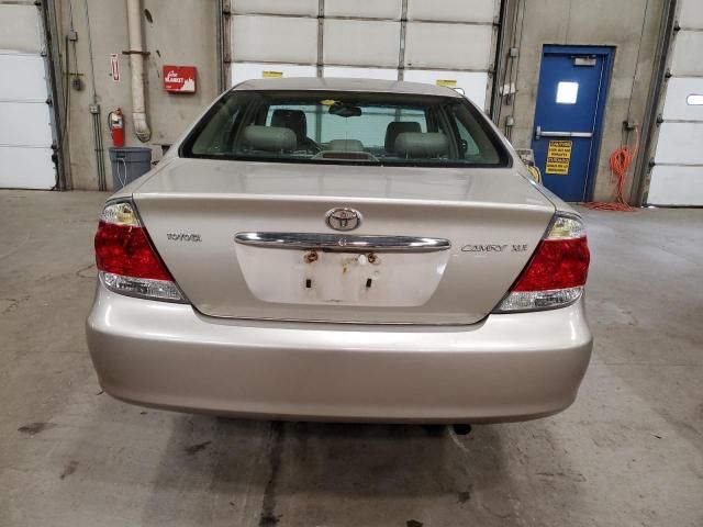 2005 Toyota Camry LE