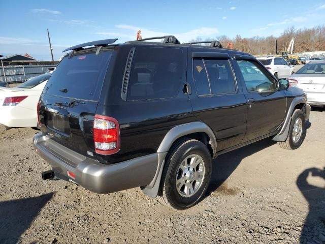 2000 Nissan Pathfinder LE