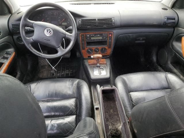 2000 Volkswagen Passat GLS 4MOTION