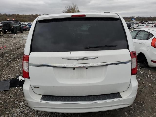 2014 Chrysler Town & Country Touring