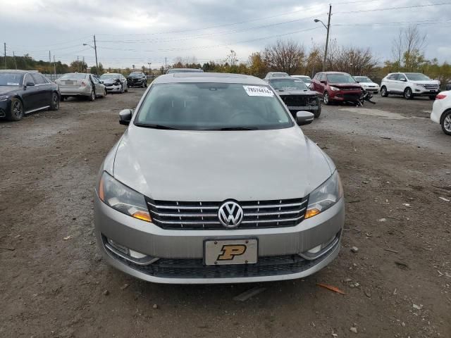 2014 Volkswagen Passat SE