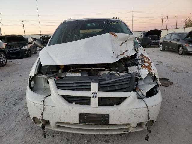 2005 Dodge Grand Caravan SXT