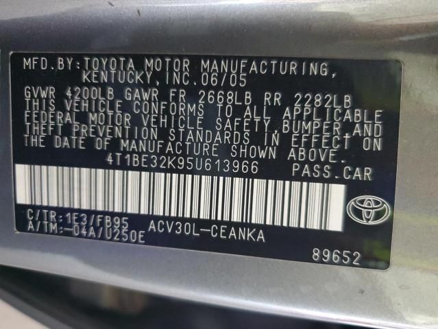 2005 Toyota Camry LE