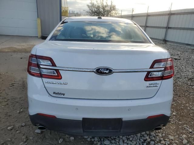 2013 Ford Taurus SEL