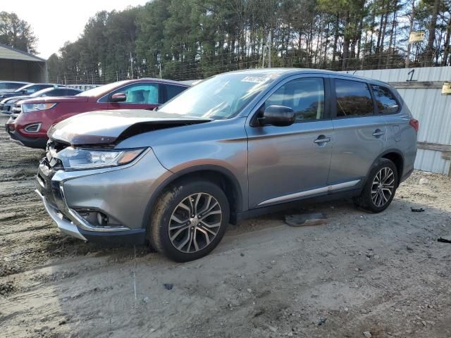 2016 Mitsubishi Outlander SE