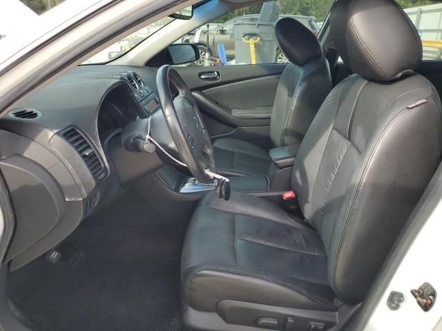 2010 Nissan Altima Base