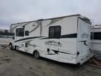 2008 Ford Econoline E350 Super Duty Cutaway Van