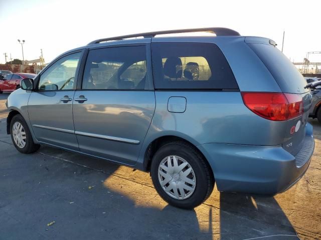 2010 Toyota Sienna CE