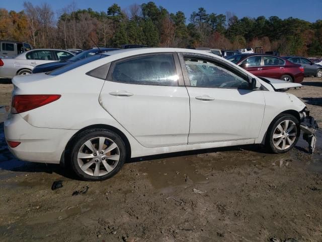 2013 Hyundai Accent GLS