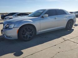 Chrysler Vehiculos salvage en venta: 2019 Chrysler 300 Touring