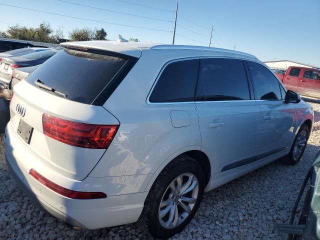 2017 Audi Q7 Premium Plus