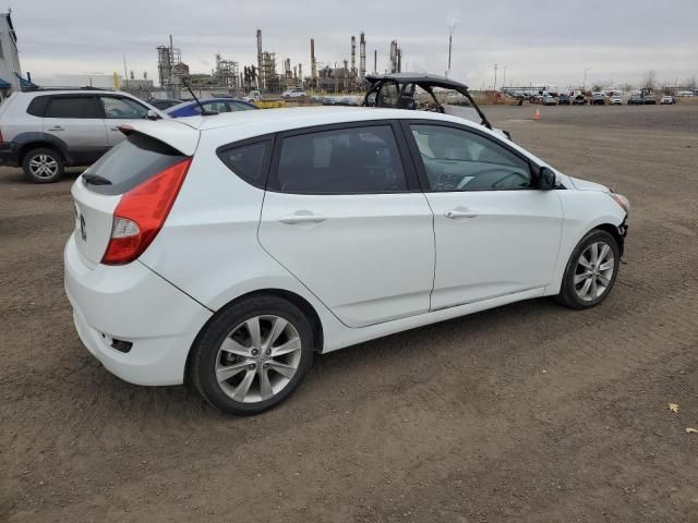 2012 Hyundai Accent GLS