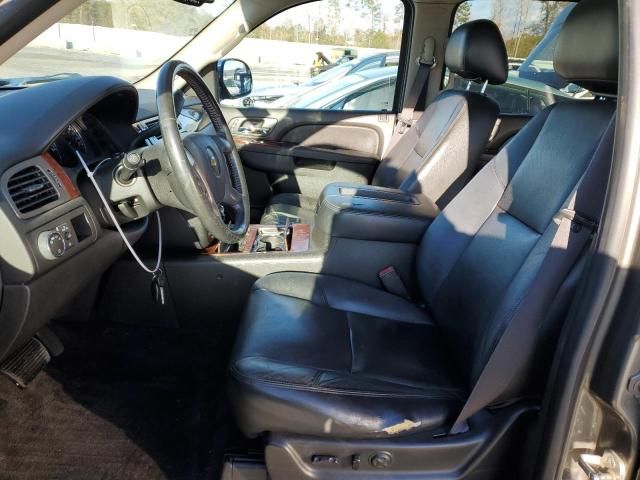 2012 Chevrolet Suburban C1500 LTZ