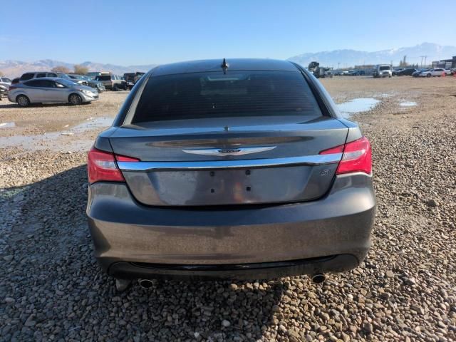 2014 Chrysler 200 Touring